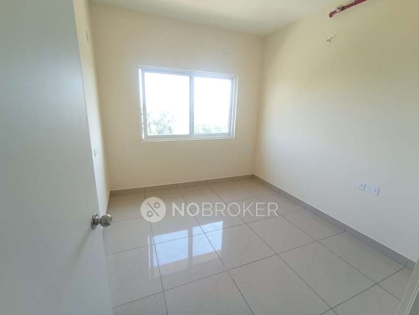 2 BHK Flat In Tvs Emerald Jardin, Singasandra For Sale  In Hosa Road Metro Station