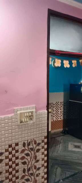 2 BHK Flat For Sale  In Maujpur