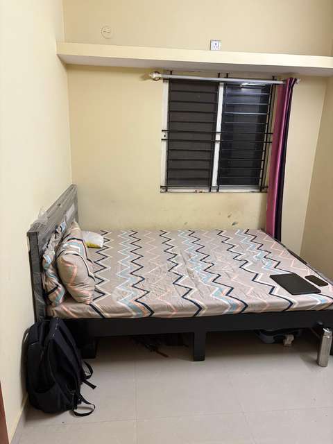 Single Room for Male In 2 BHK  In Hsr Layout,