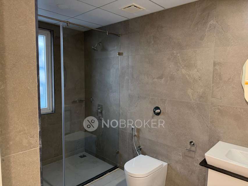 3 BHK Flat In Jayabheri The Nirvana, Gachibowli For Sale  In Gachibowli