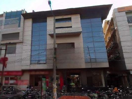 Shop in Sector 15, Noida for Rent 