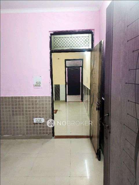 2 BHK Flat In Standalone  Building  For Sale  In Uttam Nagar 