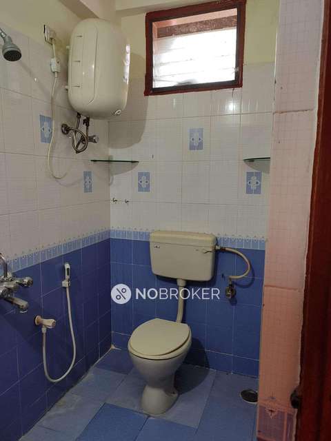 2 BHK Flat In Pavani Priya For Sale  In Brookefield