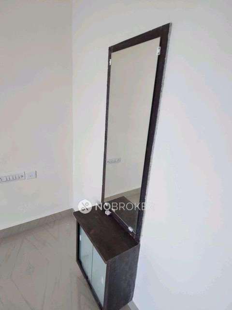 2 BHK Flat In Mig Chitrapuri Colony For Sale  In Chitrapuri Colony