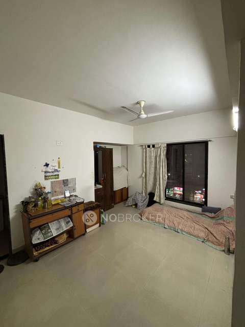 Shared Room for Female In 2 BHK  In Kondhwa Budruk