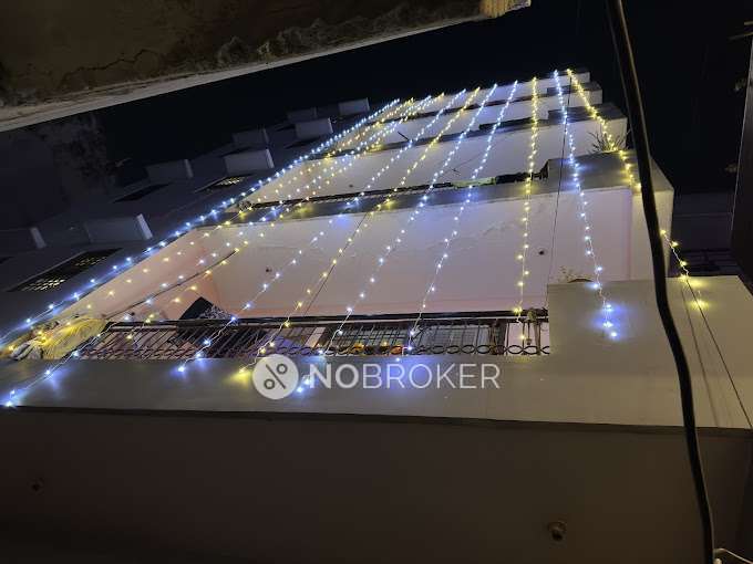 PG for Boys in Sector 27