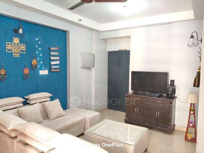 2 BHK Flat In Amrapali Zodiac for Rent  In Sector - 120