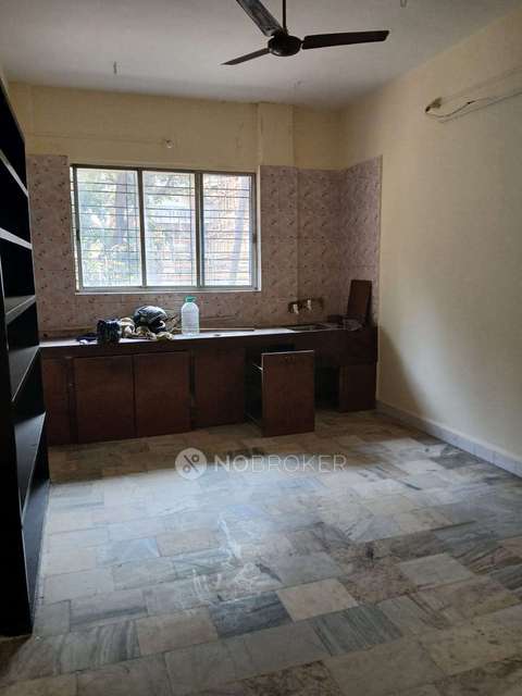 2 BHK Flat In Mahajan Apartment,budhwar Peth for Rent  In Nirali Prakashan