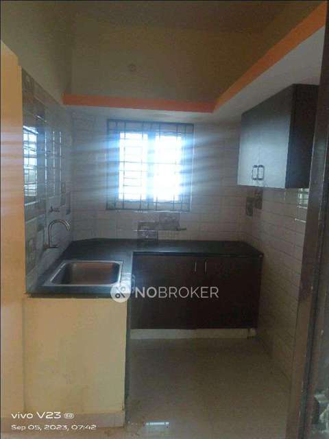 4+ BHK Flat In Standaone Buiding  For Sale  In Electronic City