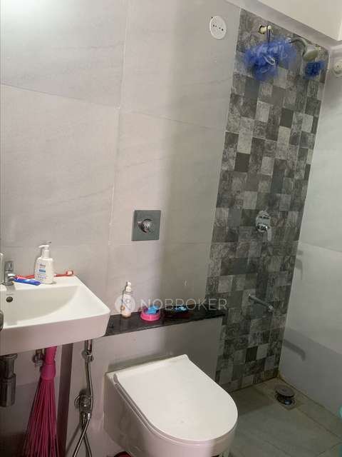 Shared Room for Male In 2 BHK  In Standalone Building  In Mukai Chowk