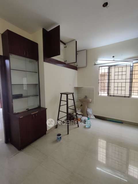 2 BHK Flat In Shakthi Castle For Sale  In C V Raman Nagar