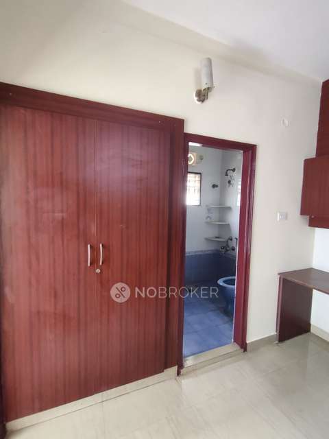 2 BHK Flat In Shakthi Castle For Sale  In C V Raman Nagar