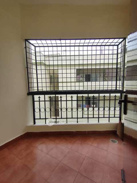 2 BHK Flat In Shakthi Castle For Sale  In C V Raman Nagar