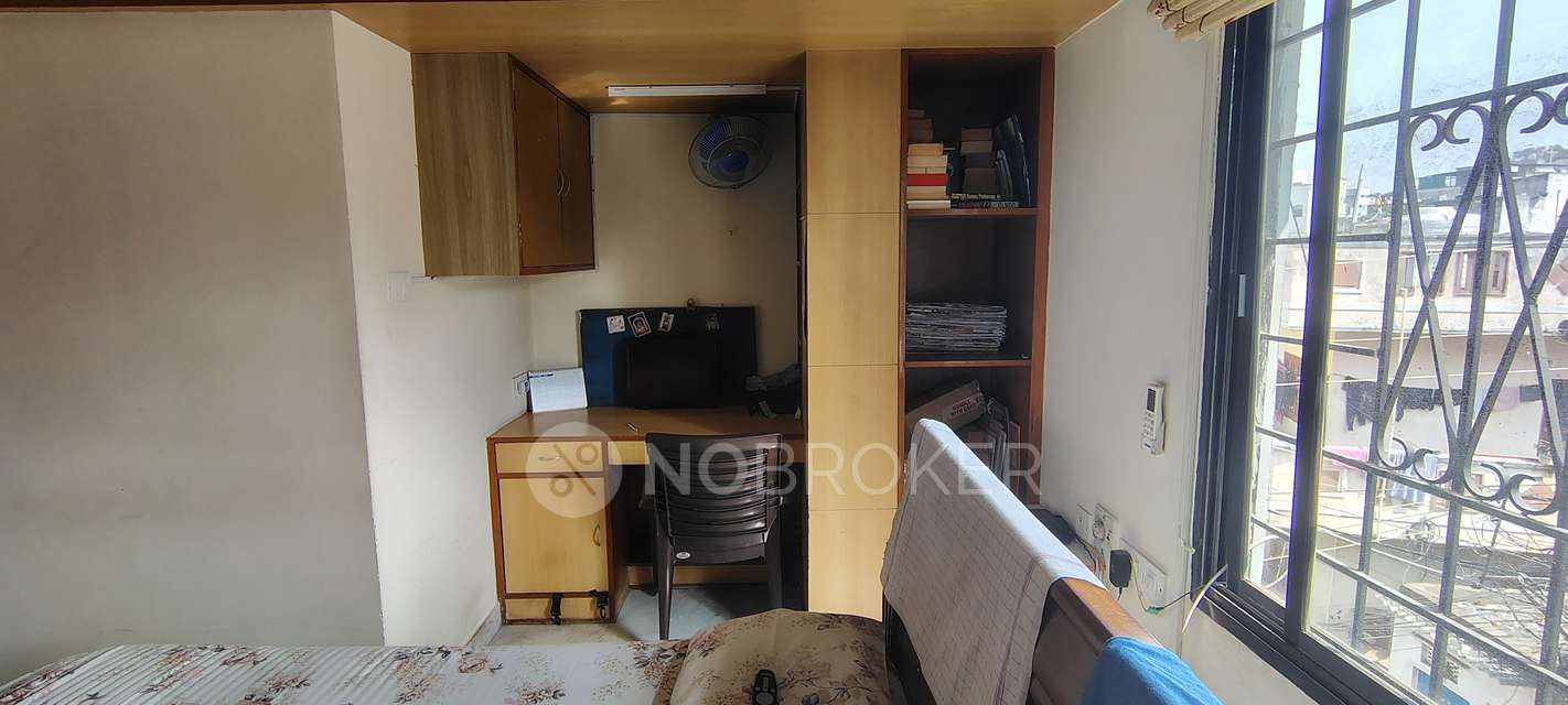 3 BHK Flat In Lakshmi Nivas For Sale  In East Maredpally