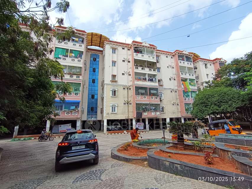 2 BHK Flat In Janapriya Utopia Phase 1 For Sale  In Upperpally