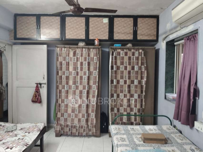 2 BHK Flat In Laxmi Nivas  For Sale  In Mulund East