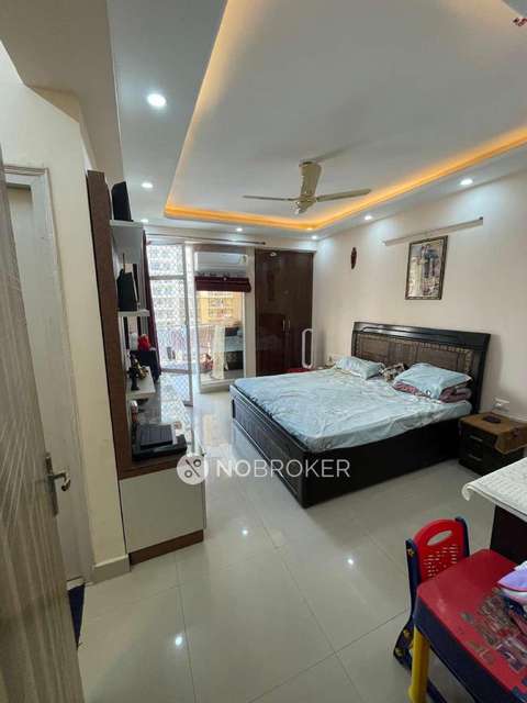 3 BHK Flat In Nirala Greenshire For Sale  In Patwari