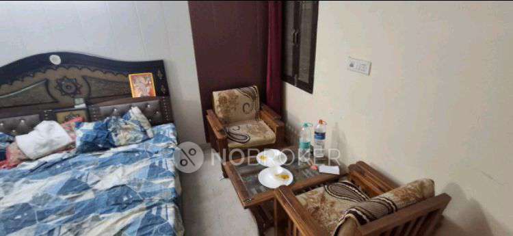 1 RK Flat In Vasant Kunj Enclave for Rent  In Vasant Hospitalvasant Health Center