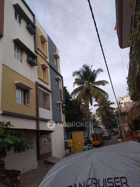 2 BHK Flat In Standalone Building   for Rent  In Nayanda Halli,