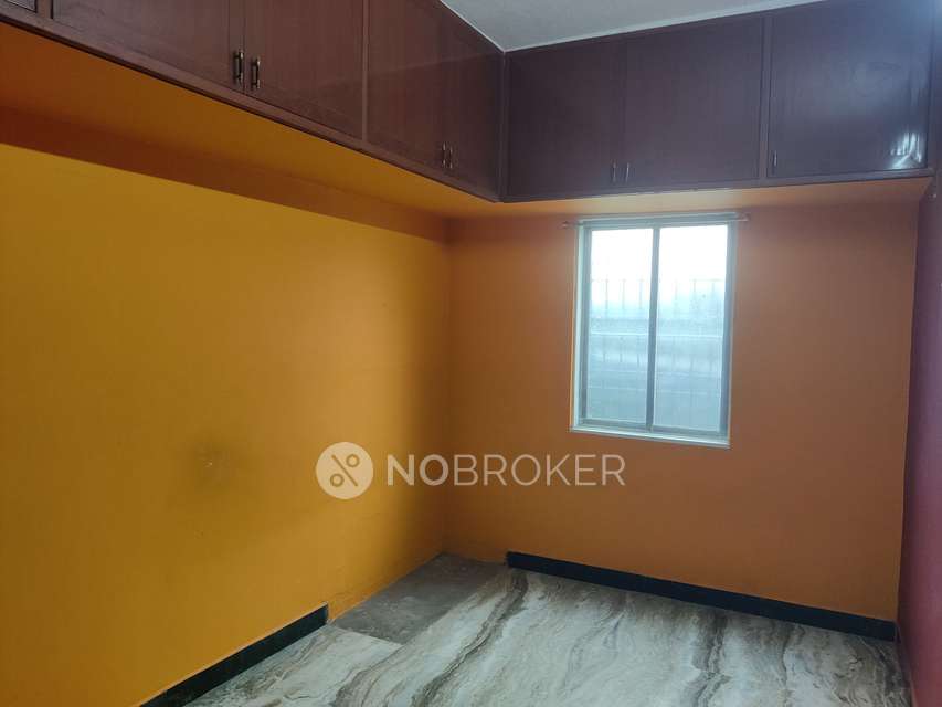 2 BHK Flat In V.k House for Rent  In M R Hospitals