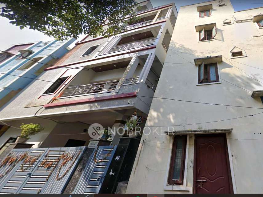 1 RK Flat In Sathyam Goud Nivas for Rent  In Gaddi Annaram