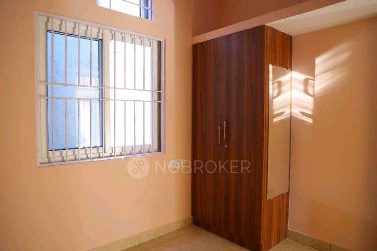 1 BHK Villa In Na for Rent  In 24, 11th Cross Rd, Swimming Pool Extension, Hn Layout, Malleshwaram, Bengaluru, Karnataka 560003, India
