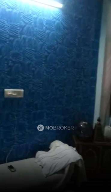 1 BHK Flat For Sale  In  North Pandav Nagar