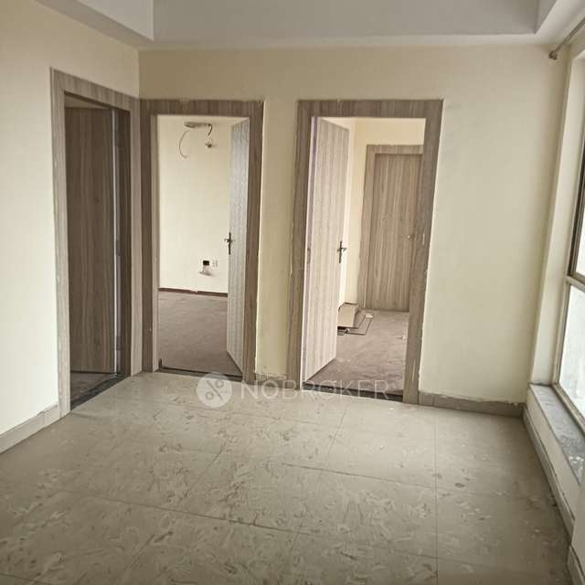 3 BHK Flat In Imperia Esfera for Rent  In Sector 37-c