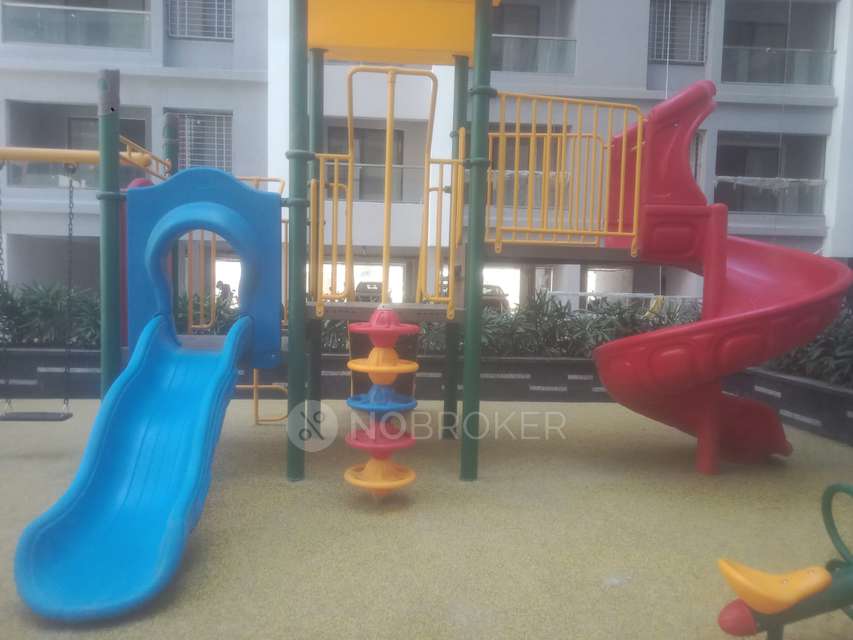 2 BHK Flat In Roshan Milestone, Tathawade For Sale In Hinjawadi