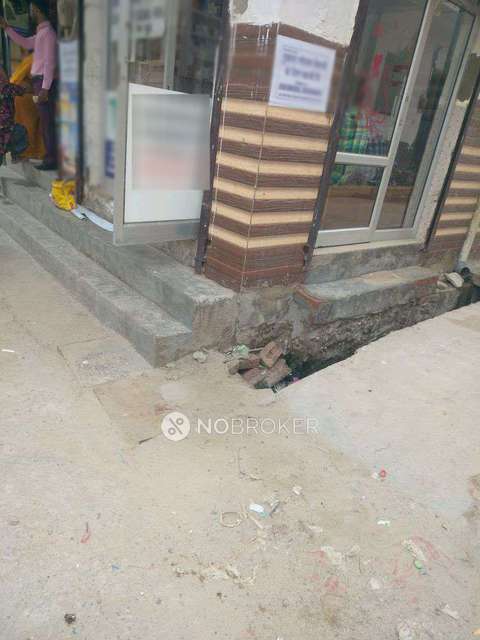 Shop in Baprola, Delhi for Rent 