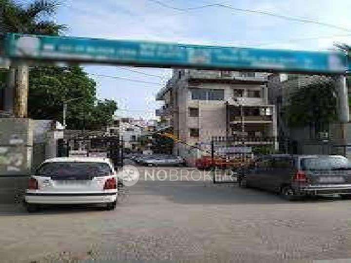 3 BHK Flat In Dda Flat For Sale  In Vikashpuri