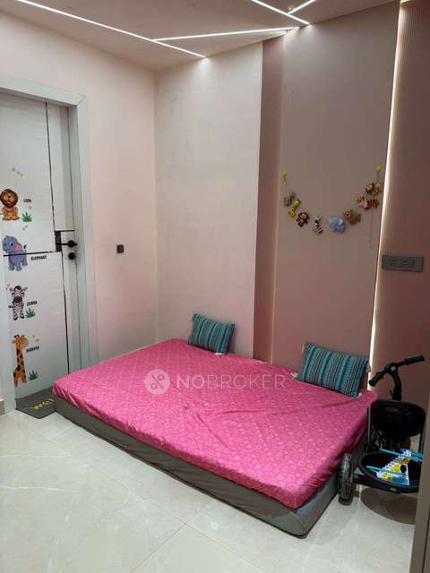 3 BHK Flat In Rwa Chhabra for Rent  In Lajpat Nagar