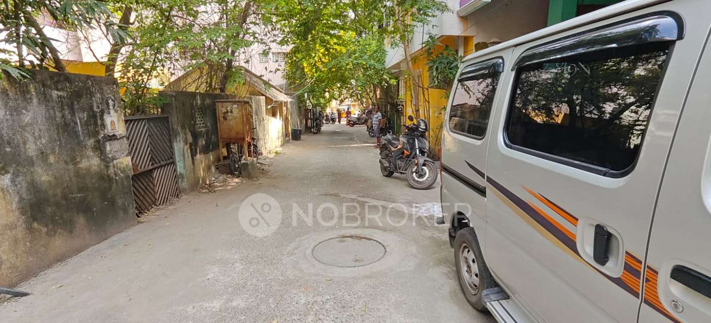 Plot For Sale  In Arumbakkam