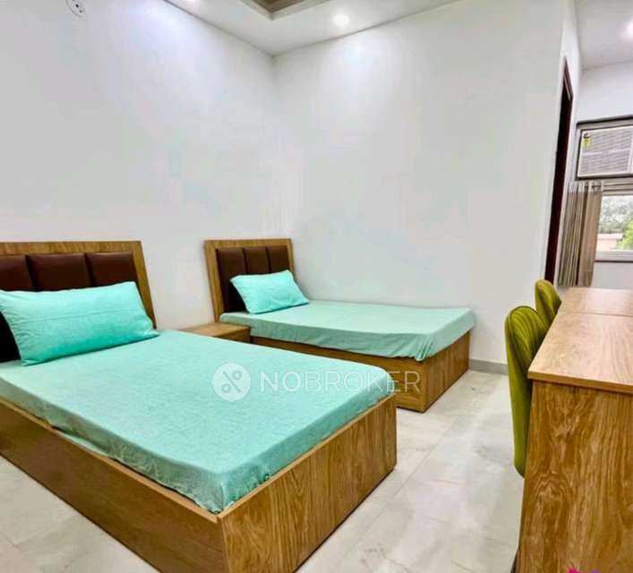 PG for Anyone in New Friends Colony