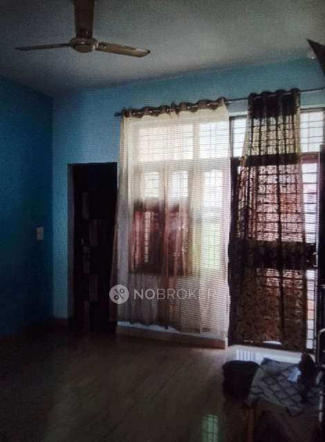 1 BHK Flat In New Palam Vihar for Rent  In Windchants