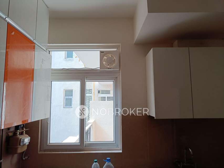 4 BHK Flat In Emerald Premier Floors For Sale  In Sector-65