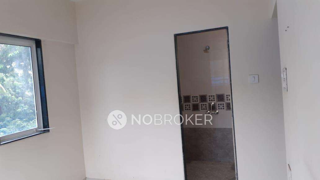 1 BHK Flat In Alok C.h.s For Sale  In Mulund East