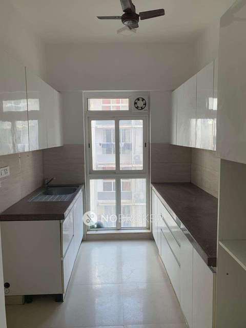 3 BHK Flat In Omkar Meridia For Sale  In Kurla West