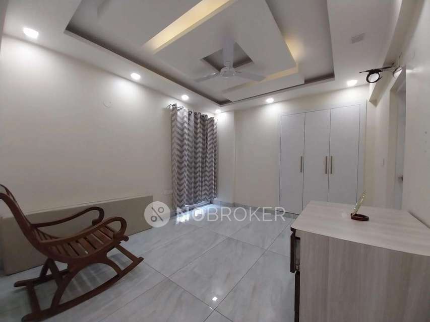4+ BHK Flat In Logix Blossom County For Sale  In Sector 137