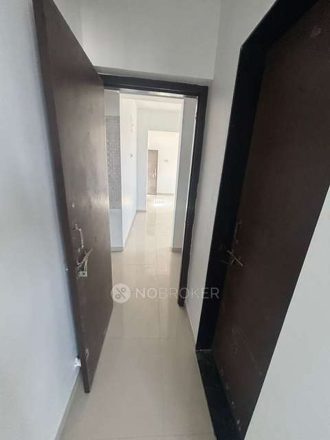 2 BHK Flat In Hari Om Plaza Apartment For Sale  In Kalewadi - Rahatani Rd