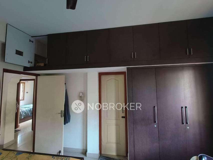 2 BHK Flat In Adhilakshmi Nivas For Sale  In Adambakkam