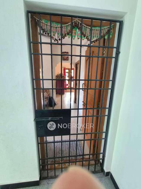 2 BHK Flat In Adhilakshmi Nivas For Sale  In Adambakkam