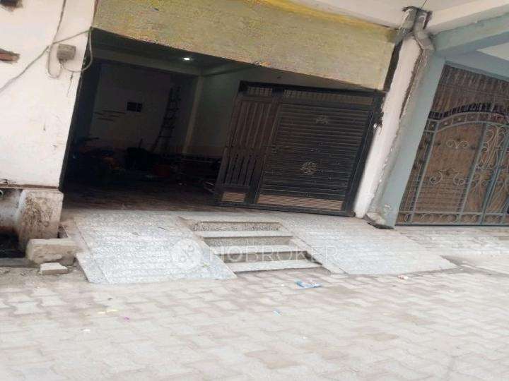 PG for Boys in Devla