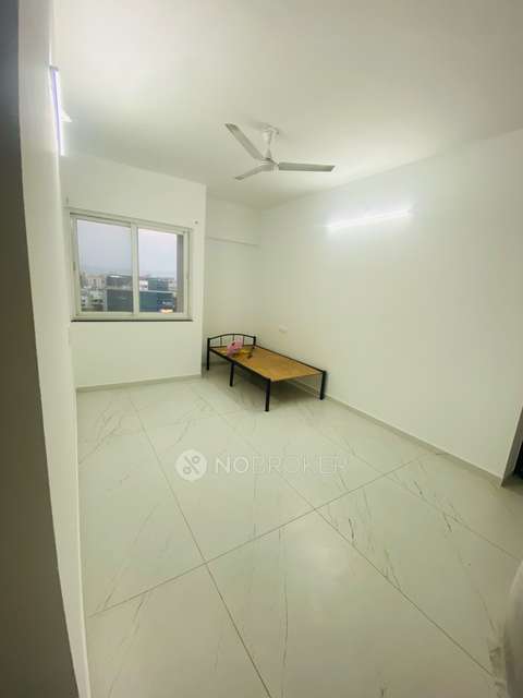 1 BHK Flat In Pawar Riseonic for Rent  In Magarpatta
