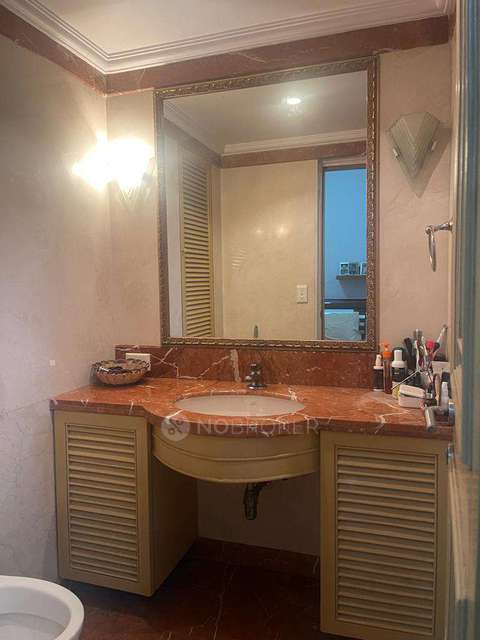 3 BHK Flat In The Advantage Raheja Windermere For Sale  In Andheri West