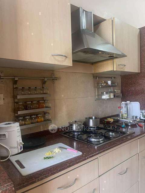 3 BHK Flat In The Advantage Raheja Windermere For Sale  In Andheri West