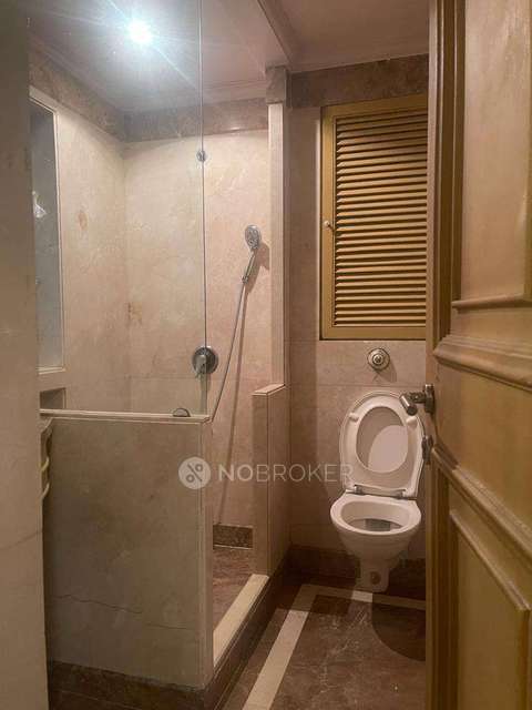 3 BHK Flat In The Advantage Raheja Windermere For Sale  In Andheri West