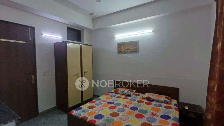 1 RK House for Rent  In Sector 108