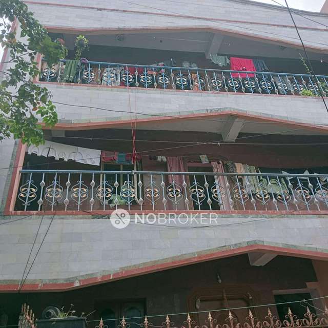 4+ BHK Flat In Standlone Building  For Sale  In Nungambakkam