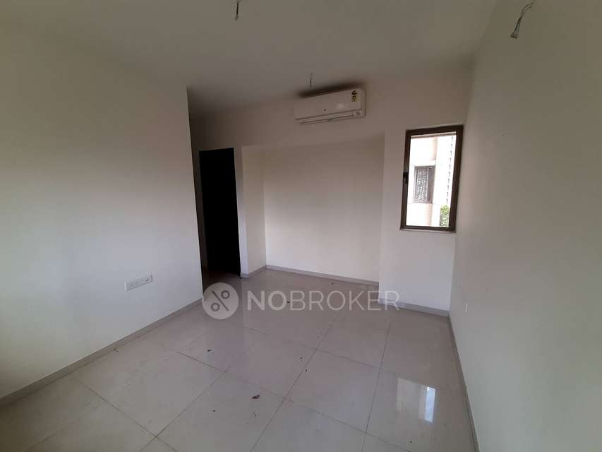 2 BHK Flat In Lodha Splendora, Bhayanderpada For Sale  In Thane West